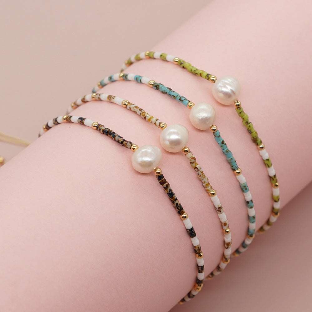 4 Pieces Handmade Bohemian Women's Bracelets with a Pearl on Each