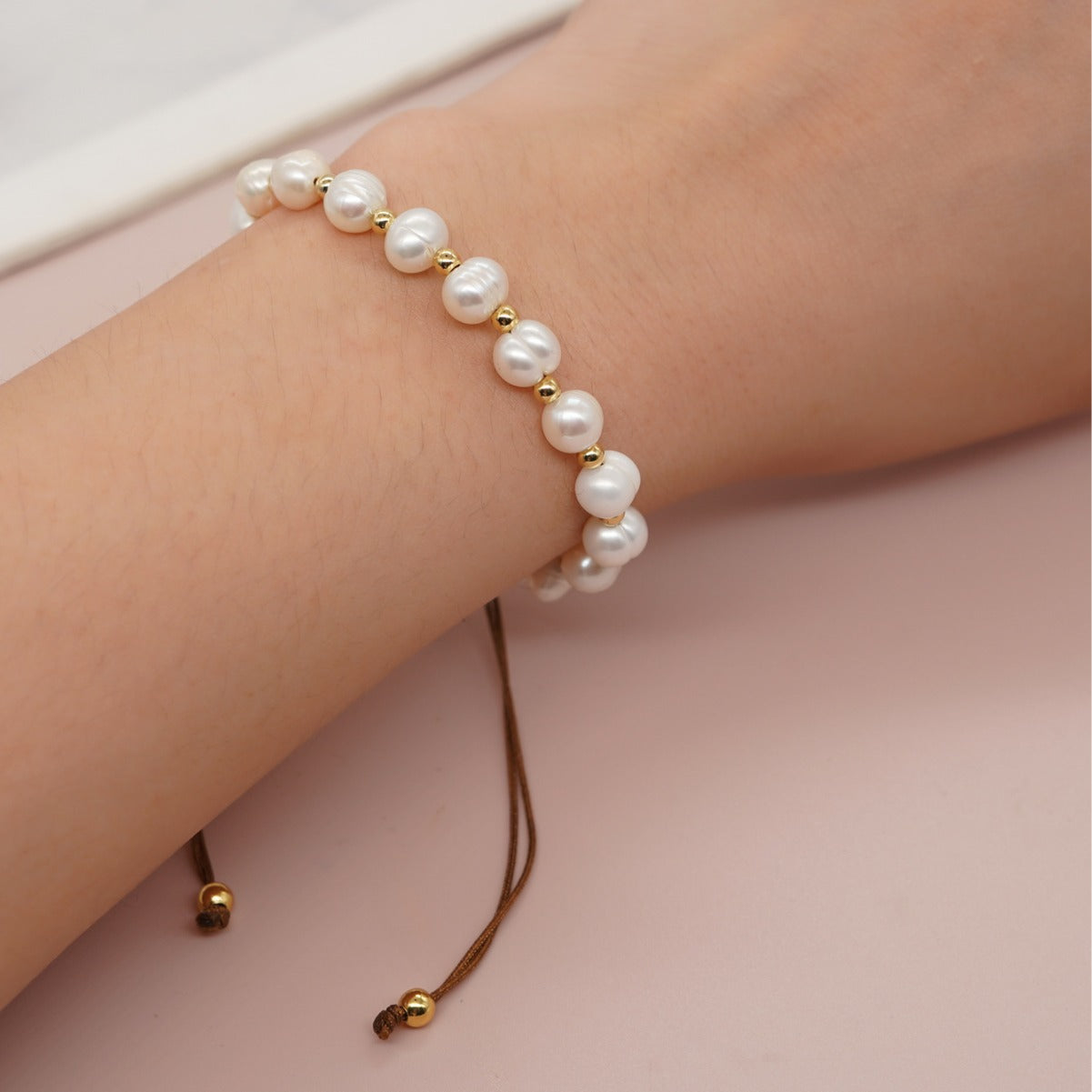 Women's Baroque Freshwater Pearl Bracelet